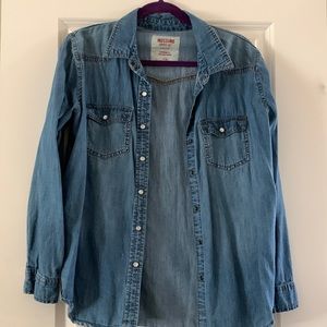 Mossimo supply co boyfriend fit denim shirt